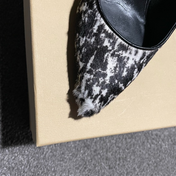 Black and white Michael Kors heels - Picture 10 of 12